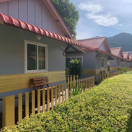 Phi Phi Ba Kao Bay Resort Esterno foto