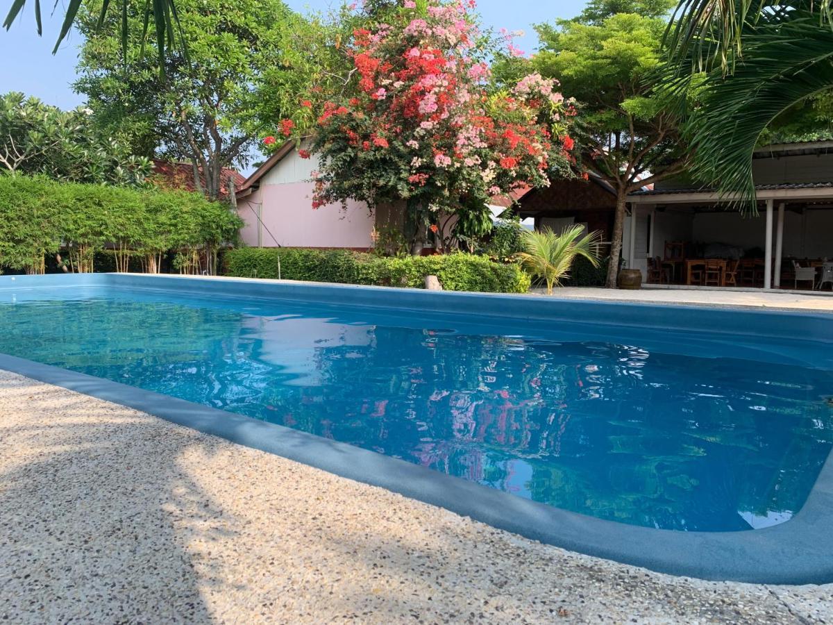 Phi Phi Ba Kao Bay Resort Esterno foto